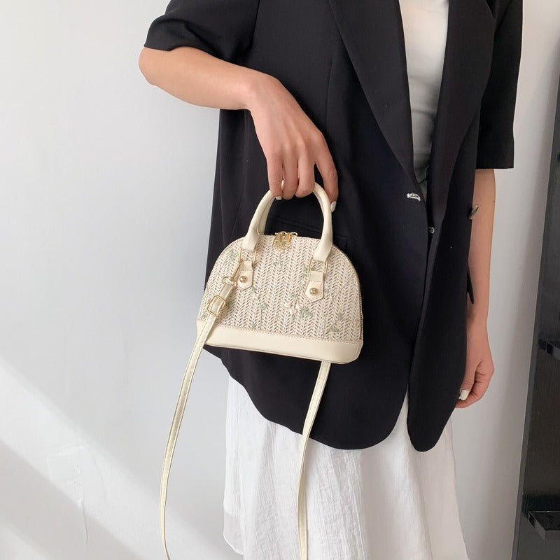 VINTAGE SHELL BAG